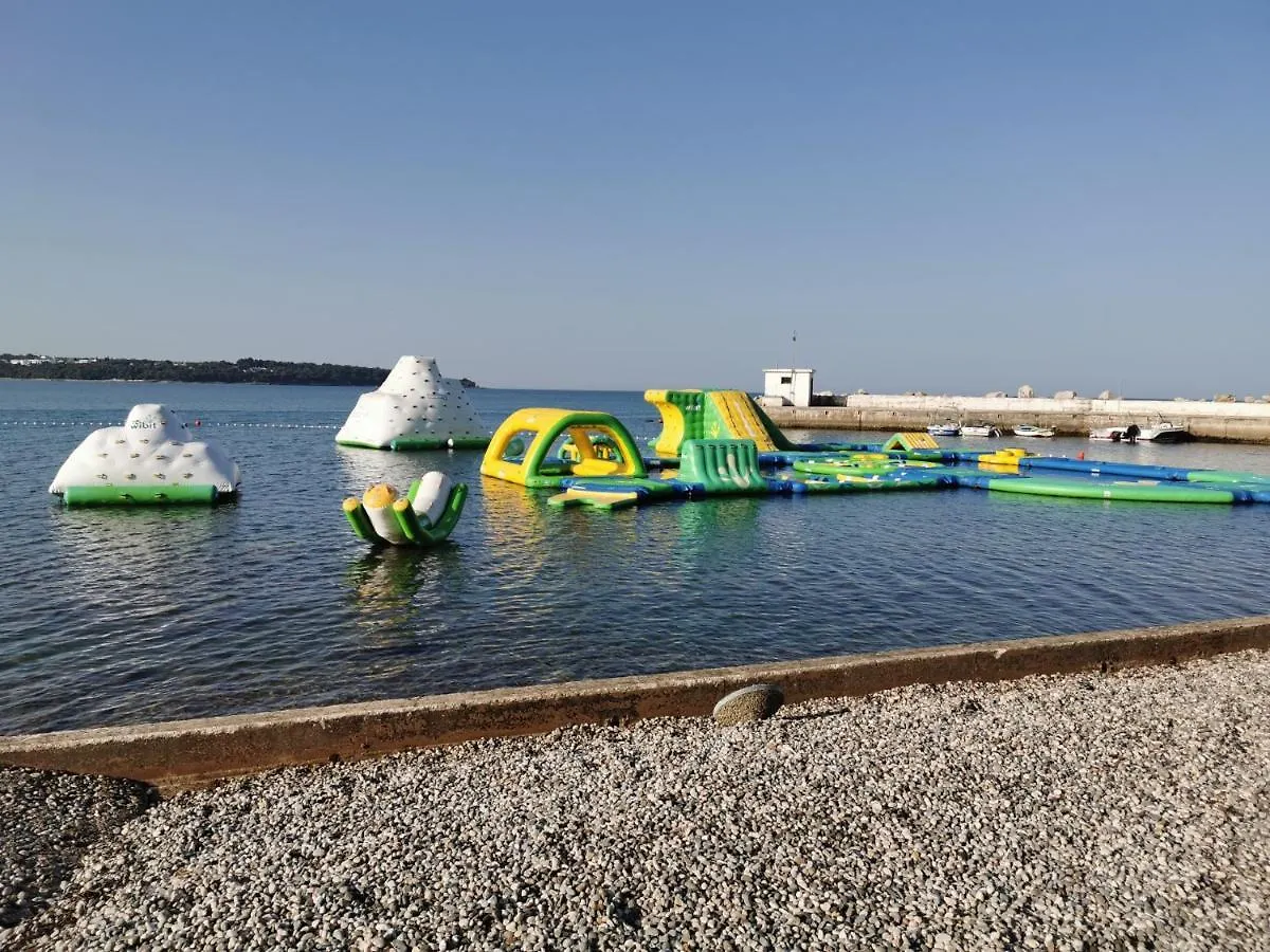 Mirta Deluxe Superior 5 Star Apartment, Your Piece Of Heaven By The Sea & Park, With Sea & Park View Novigrad Istria