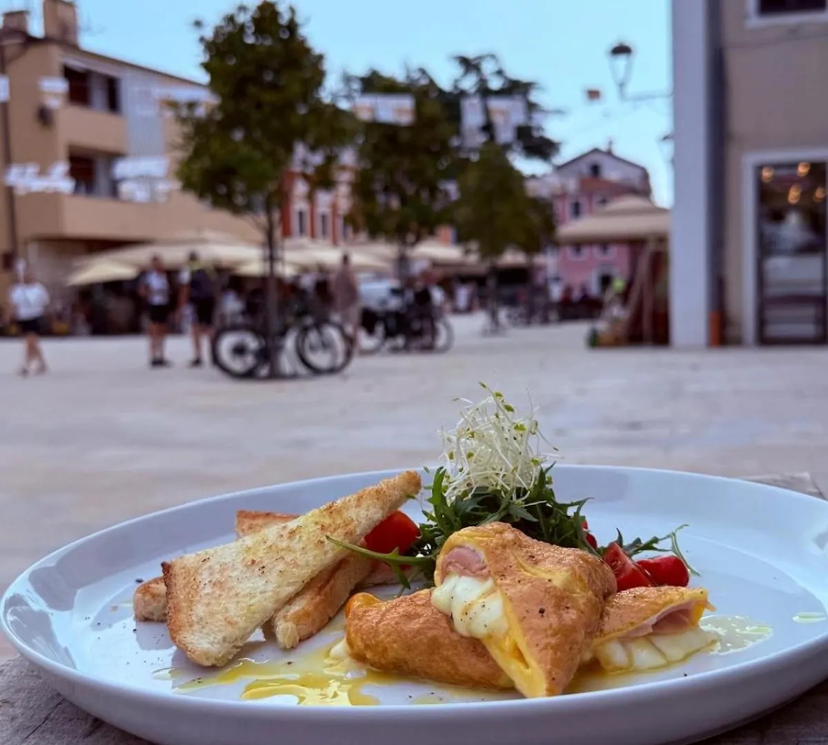 Mirta Deluxe Superior 5 Star Apartment, Your Piece Of Heaven By The Sea & Park, With Sea & Park View Novigrad Istria